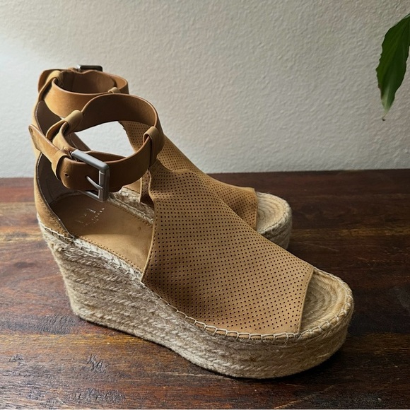 Marc Fisher Shoes - Marc Fisher Tan Perforated Espadrille Wedges‎ size 9.5